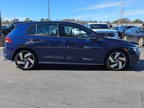 2023 Volkswagen Golf GTI 2.0T SE DSG