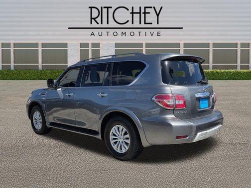 2017 Nissan Armada SV