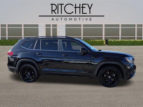 2022 Volkswagen Atlas 3.6L SE w/Technology