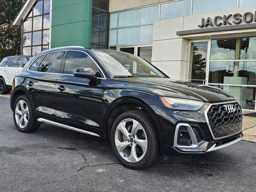 2024 Audi Q5 45 S line Prestige