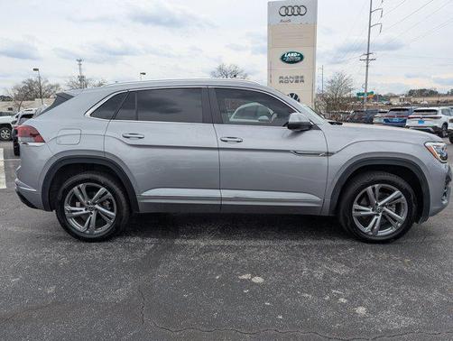2024 Volkswagen Atlas Cross Sport 2.0T SEL
