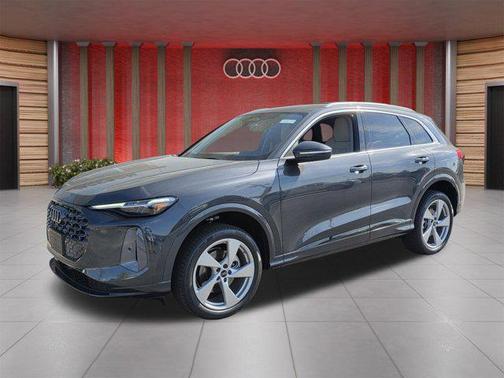 2025 Audi Q5 Premium Plus