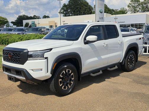 Glacier White 2023 Nissan Frontier PRO-4X