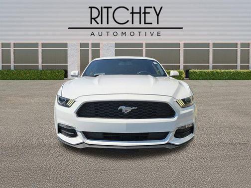 2017 Ford Mustang V6