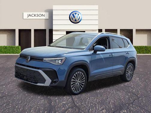 Monterey Blue Pearl 2025 Volkswagen Taos 1.5T SE
