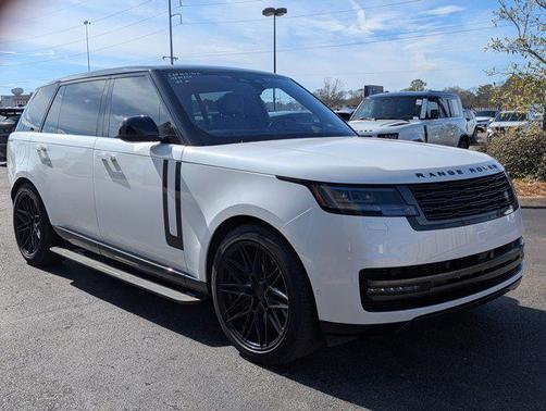 2023 Land Rover Range Rover P530 SE