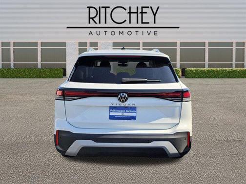 2026 Volkswagen Tiguan 2.0T S