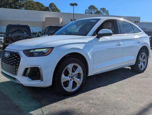 Arkona White 2025 Audi Q5 45 S line Premium Plus
