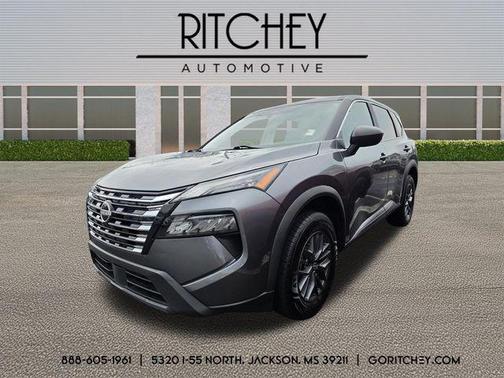 Gun Metallic 2024 Nissan Rogue S