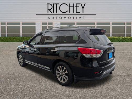 2014 Nissan Pathfinder SL