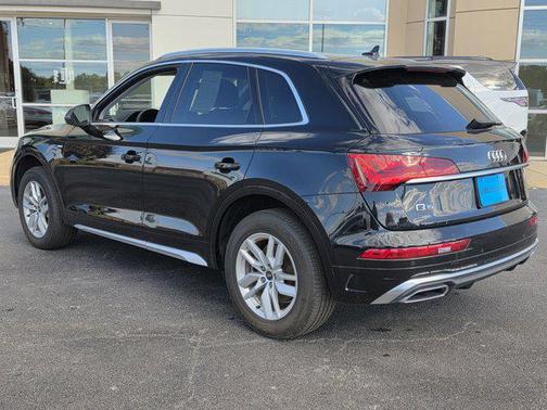 2022 Audi Q5 45 S line Premium
