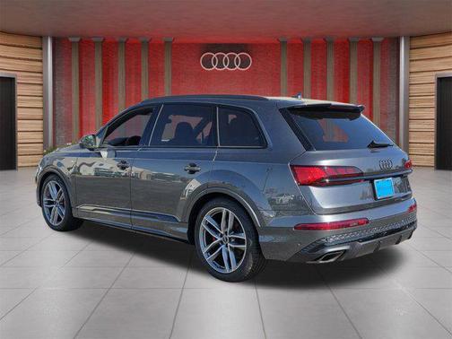 2026 Audi Q7 55 Prestige