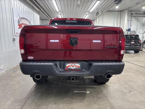 2019 RAM 1500 SLT