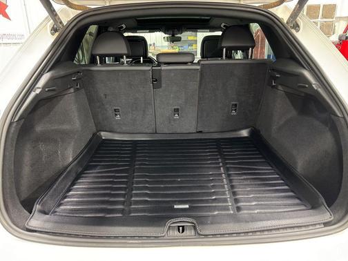 2021 Audi Q3 40 Premium