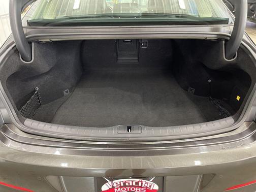 Makalu Gray 2023 Genesis G80 2.5T AWD