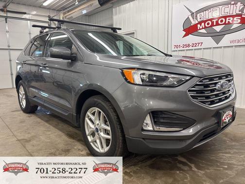 Gray Metallic 2022 Ford Edge SEL