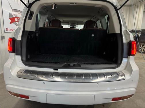 Moonstone White 2024 INFINITI QX80 PREMIUM SELECT AWD