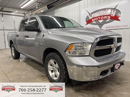 Billet Silver Metallic Clearcoat 2023 RAM 1500 Classic SLT