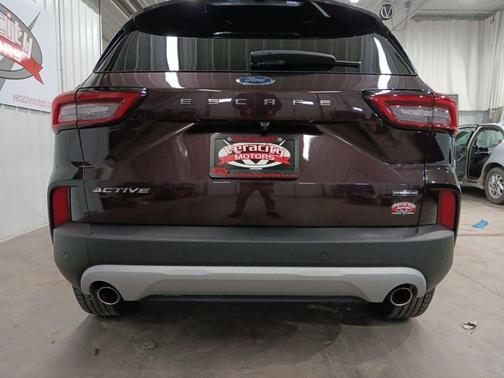 Cinnabar Red Metallic Premium Colorant 2023 Ford Escape Active