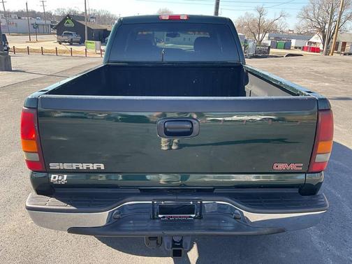 2002 GMC Sierra 2500 SLE H/D Crew Cab