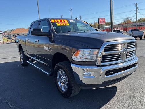 2017 RAM 2500 Big Horn Crew Cab 4x4 6'4' Box