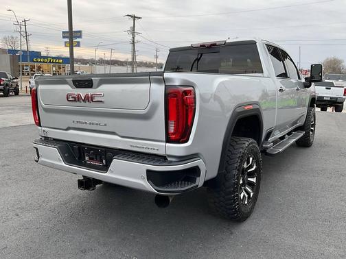 2020 GMC Sierra 2500 Denali