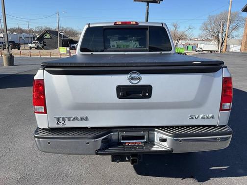 2013 Nissan Titan SV