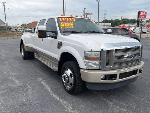White Platinum Metallic Tricoat 2010 Ford F-350 King Ranch