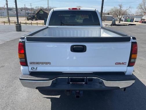 2006 GMC Sierra 2500 SLE H/D