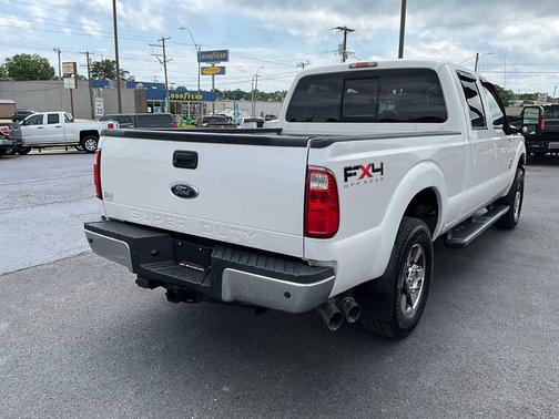 White Platinum Metallic Tricoat 2011 Ford F-250 Lariat
