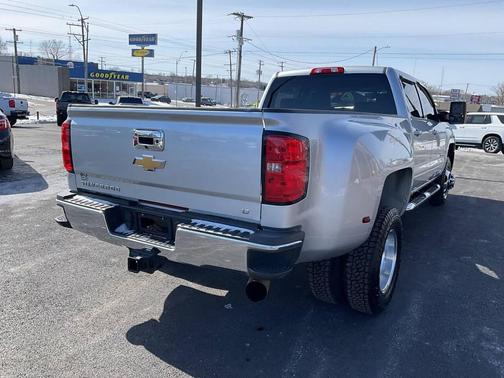 2018 Chevrolet Silverado 3500 LT