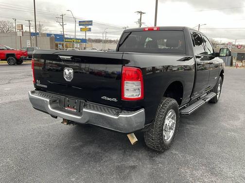 2019 RAM 2500 Big Horn 4x4 4dr Crew Cab 6.3 ft. SB Pickup