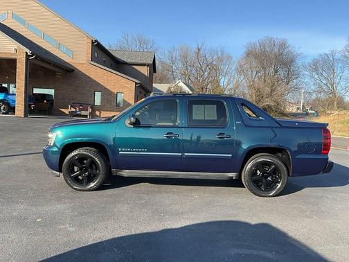 2007 Chevrolet Avalanche 1500 LTZ