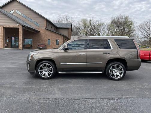 Brown 2015 Cadillac Escalade Premium