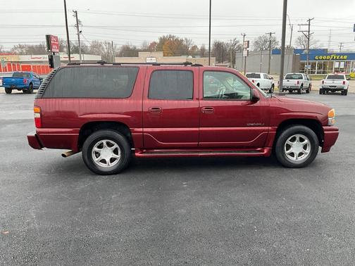 2003 GMC Yukon XL Denali