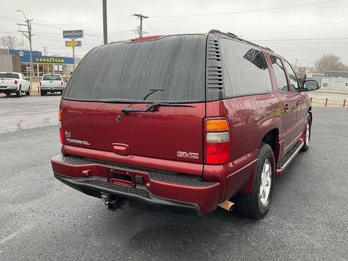 2003 GMC Yukon XL Denali
