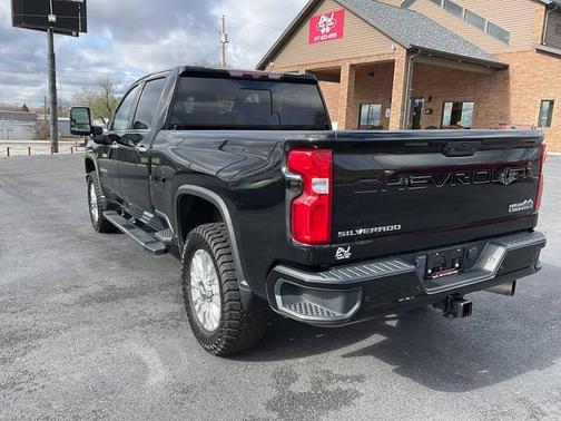 2022 Chevrolet Silverado 2500 High Country