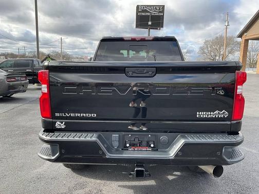 2022 Chevrolet Silverado 2500 High Country