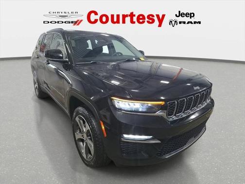 2023 Jeep Grand Cherokee Limited 4x4