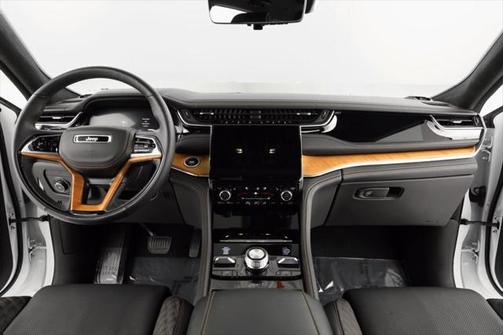 2024 Jeep Grand Cherokee Summit Reserve 4x4