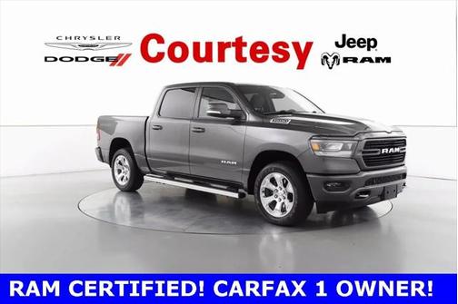 2020 RAM 1500 Big Horn Crew Cab 4x4 57' Box