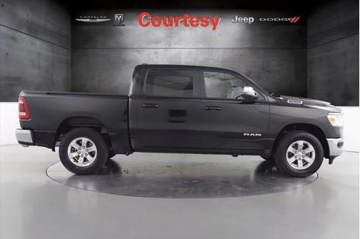 2024 RAM 1500 Laramie Crew Cab 4x4 57' Box