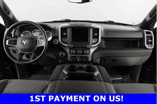 2022 RAM 1500 Big Horn Crew Cab 4x4 57' Box