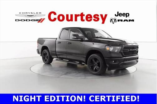 2020 RAM 1500 Big Horn Quad Cab 4x4 64' Box