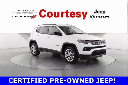 2022 Jeep Compass Latitude Lux 4x4