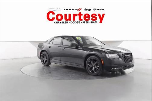 2023 Chrysler 300 300S