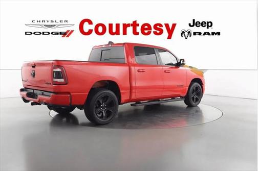 2020 RAM 1500 Big Horn Crew Cab 4x4 57' Box