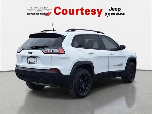 2022 Jeep Cherokee X 4x4