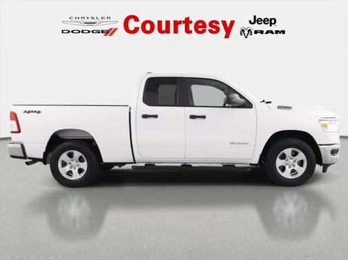 2023 RAM 1500 Big Horn Quad Cab 4x4 64' Box