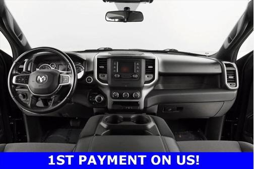 2022 RAM 1500 Big Horn Crew Cab 4x4 57' Box